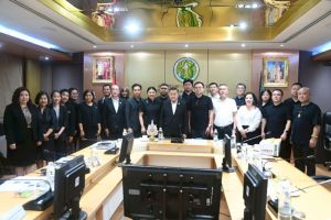 กรป. เข้าร่วมการหารือกับผู้บริหารบริษัท SUNHOLA Group Co., Ltd. เพื่อหารือความร่วมมือด้านการค้าผลไม้ไทยในตลาดจีน