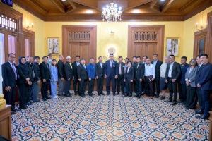 อธิบดีกรมปศุสัตว์ ให้การต้อนรับ รมช.อามินทร์ฯ และคณะ เข้าตรวจเยี่ยม และติดตามผลการดำเนินงานของกรมปศุสัตว์