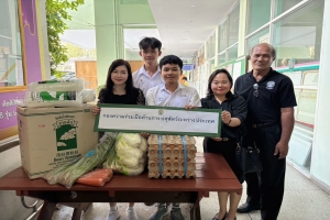 กองความร่วมมือด้านการปศุสัตว์ระหว่างประเทศ ส่งมอบวัตถุดิบอาหารแก่โรงเรียนวัดสุทธิวราราม สำหรับกิจกรรมจิตอาสาพี่สู่น้อง