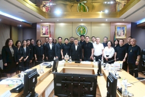 กรป. เข้าร่วมการหารือกับผู้บริหารบริษัท SUNHOLA Group Co., Ltd. เพื่อหารือความร่วมมือด้านการค้าผลไม้ไทยในตลาดจีน